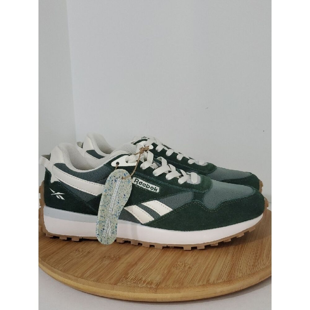 Reebok Men's Drive Dark Green White Retro Sneaker Gum Sole NWT Size 8.5